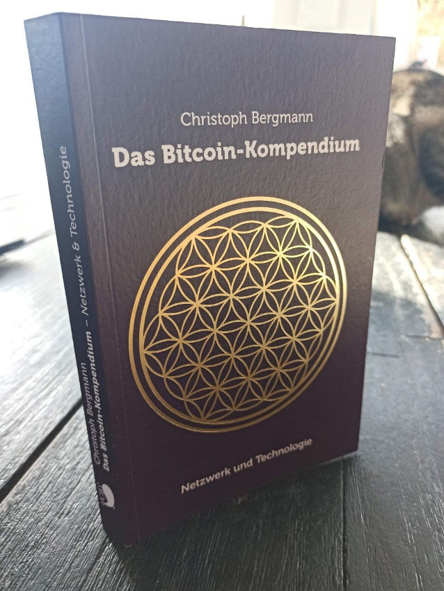 Cover des Buches über Bitcoin Coverseite des Sachbuches Bitcoin Kompendium